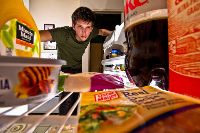 midnight-snack-look-in-refrigerator