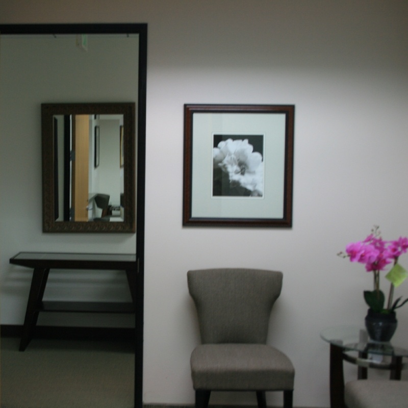 West_Los_Angeles_sleep_lab_33_-_Waiting_room-311720-edited.jpg